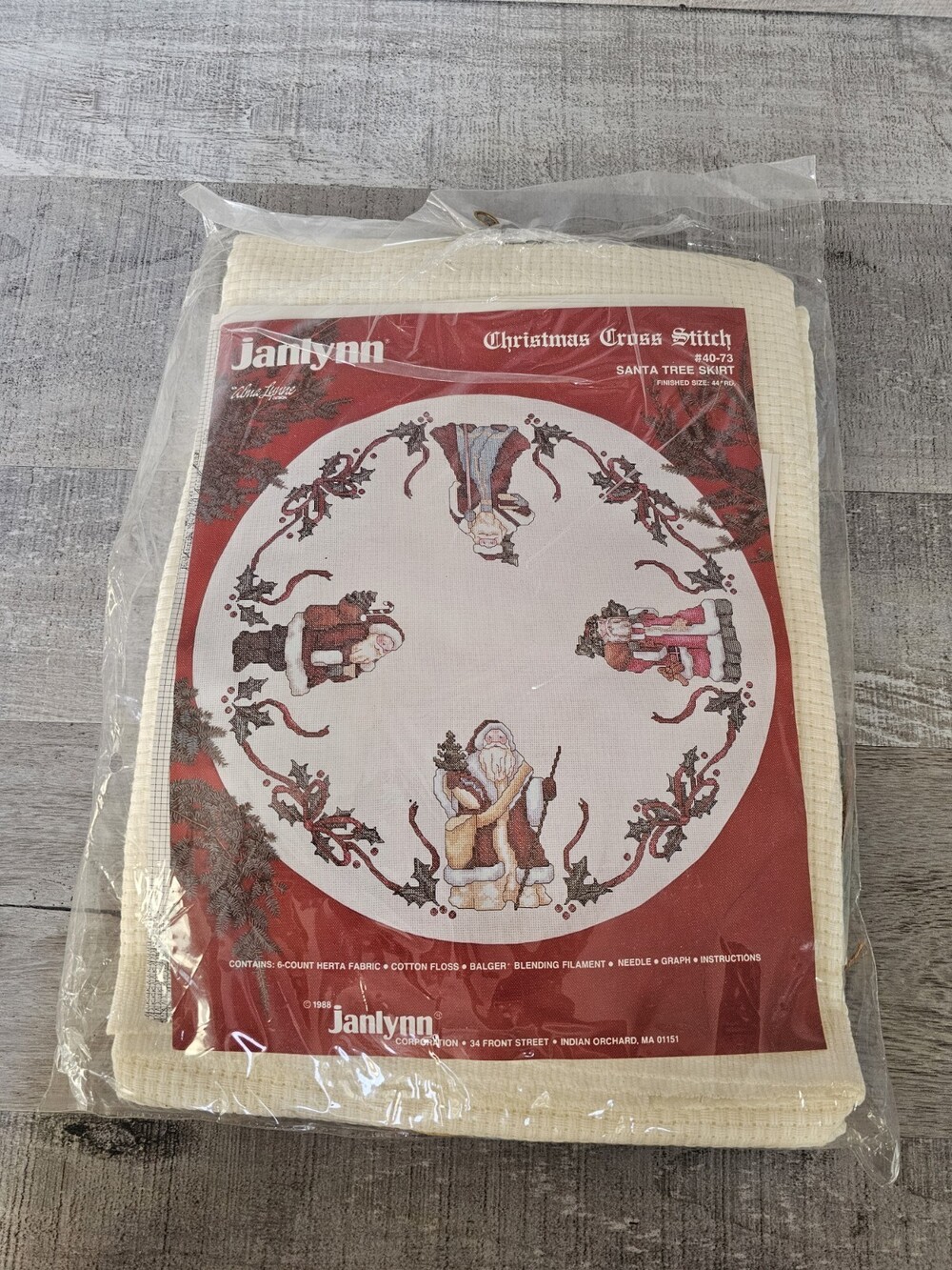 Janlynn Alma Lynne 40-73 Santa Tree Skirt Counted Cross Stitch Kit 1988 New 241a